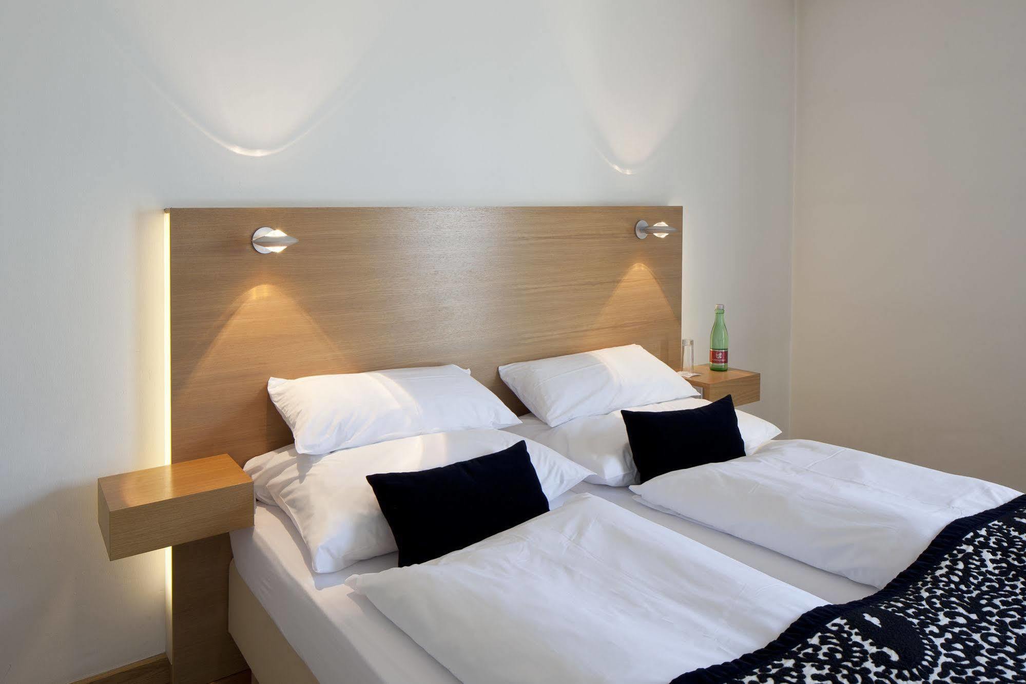 Hotel Ploberger Wels Exterior photo